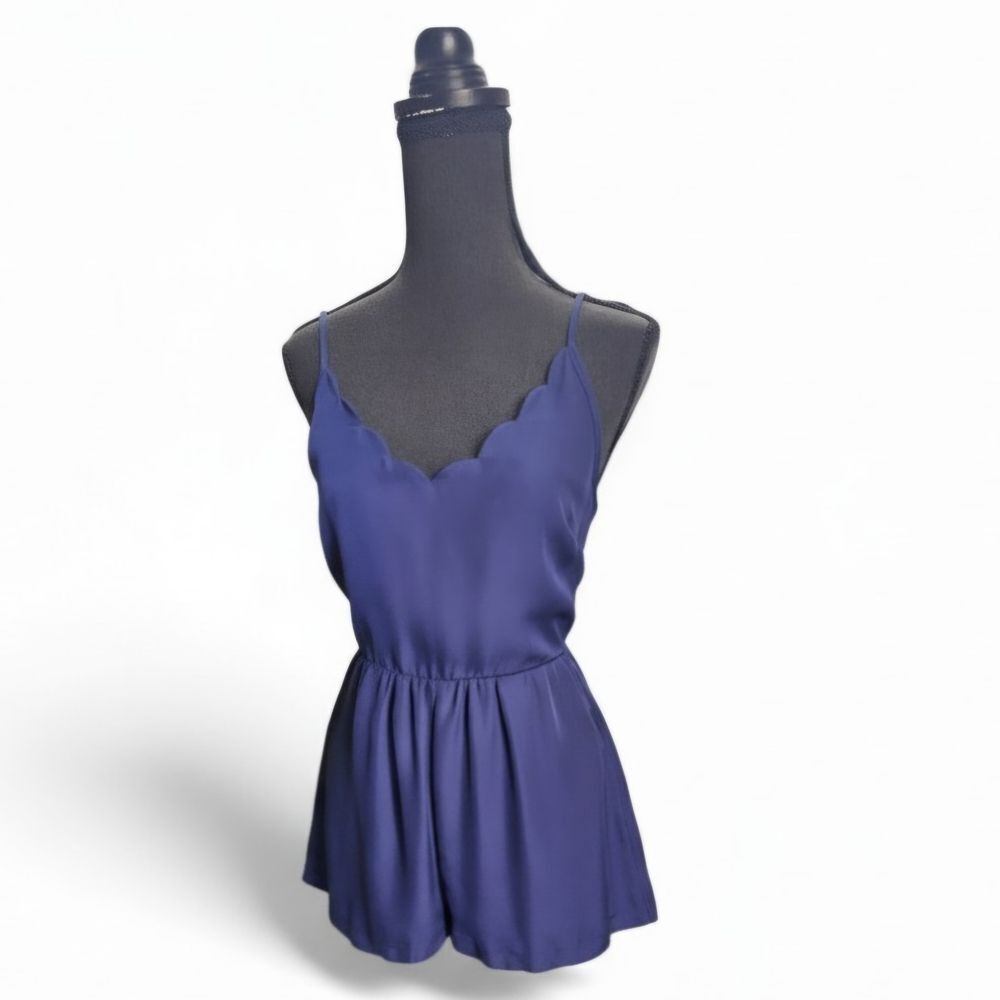 Altar’d State Navy Blue Scalloped Romper – Adjustable Straps, Pockets - Picture 2 of 7